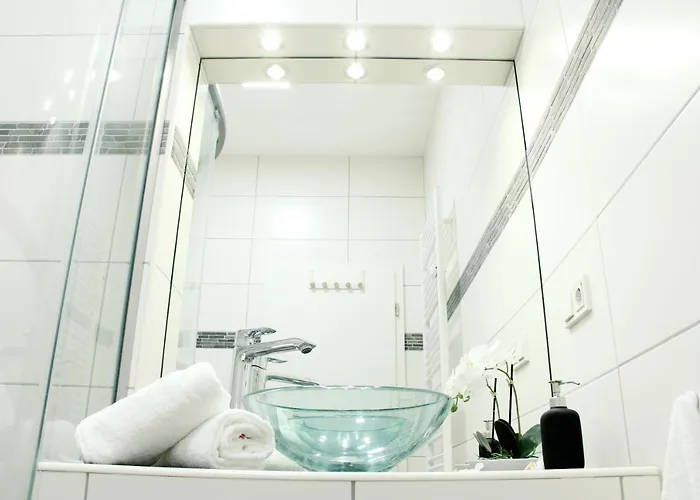 Superior Mit Wifi L 400m Bis Uni L Messe L Iga 27 L Zoo Dui Appartamento